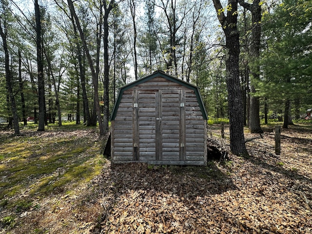 view of outdoor structure