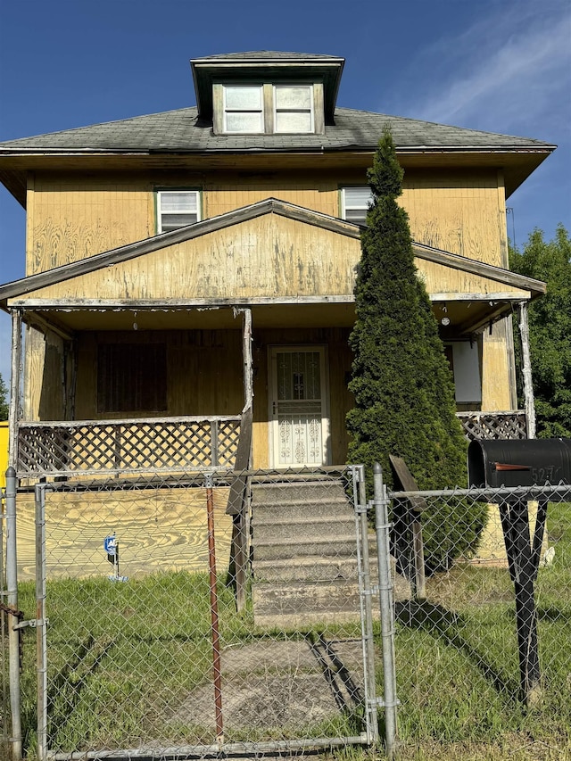 view of front of house