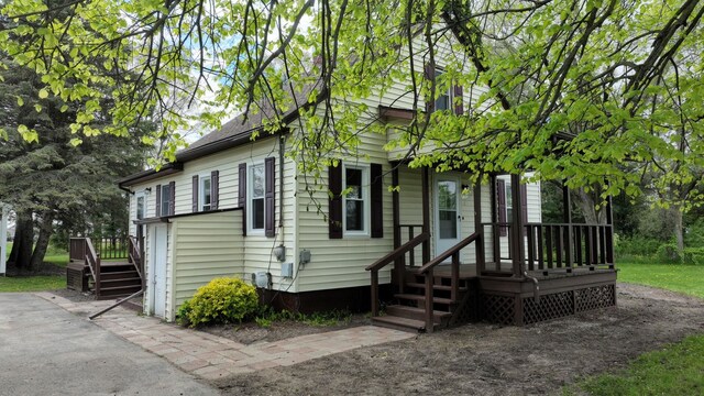 7200 E Tomah Rd, Mount Pleasant, MI 48858 - view of front of home