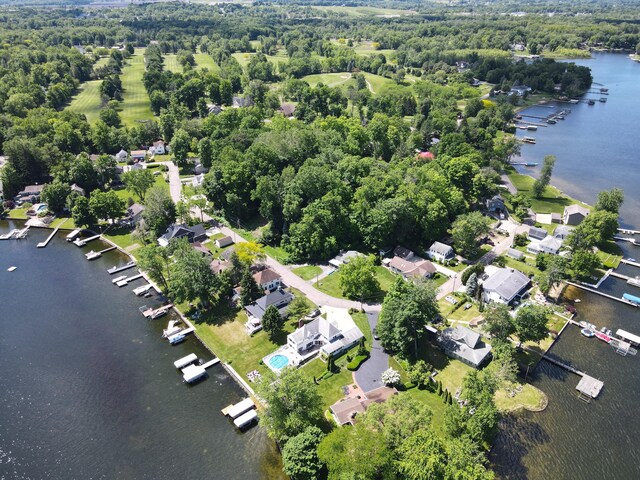 7206 Beechwood Cir, Watervliet, MI 49098 - aerial view of property and surrounding area featuring a large body of water
