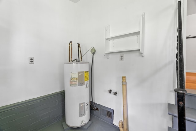 1114 Church St, Port Huron, MI 48060 - utilities featuring electric water heater