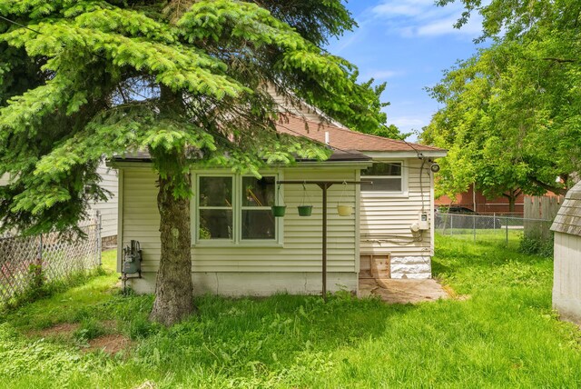 1114 Church St, Port Huron, MI 48060 - view of back of house