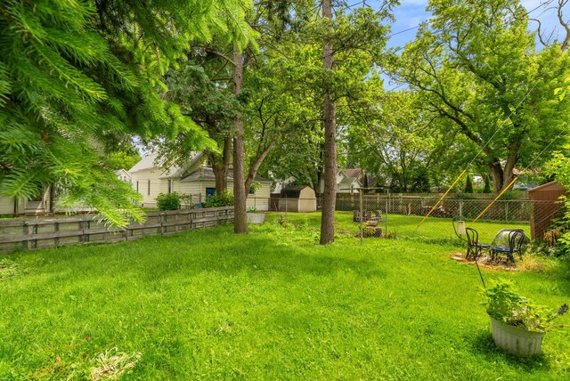 1114 Church St, Port Huron, MI 48060 - view of yard