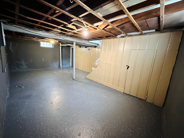 11675 Forrer St, Detroit, MI 48227 - view of basement