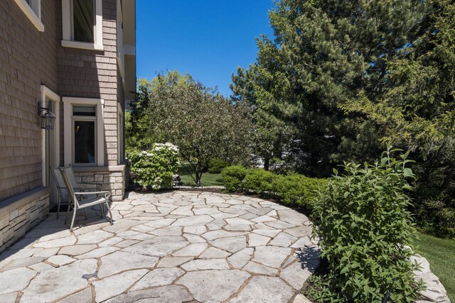 7545 Oyster Bay Dr Unit 4, Charlevoix, MI 49720 - view of patio