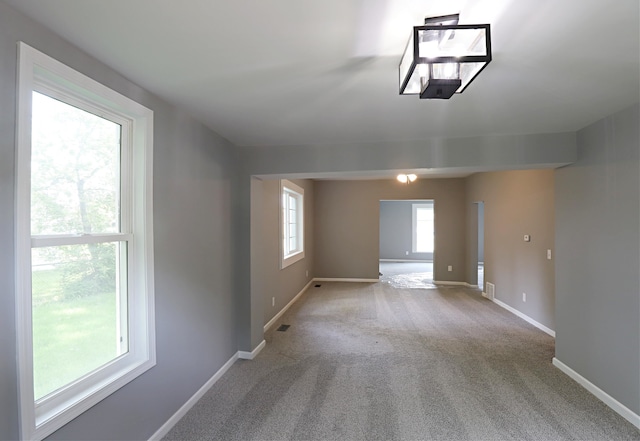 view of carpeted spare room