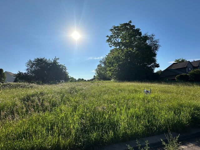 20 Tipperary Trl, Fenton, MI 48430