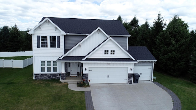 view of front of house with a front lawn