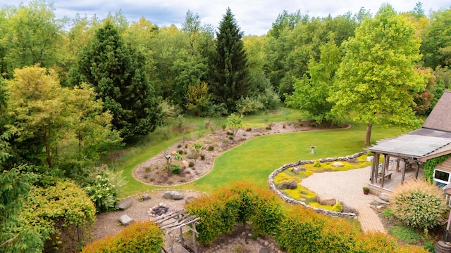 1477 E Hastings Lake Rd, Jonesville, MI 49250 - view of grassy yard