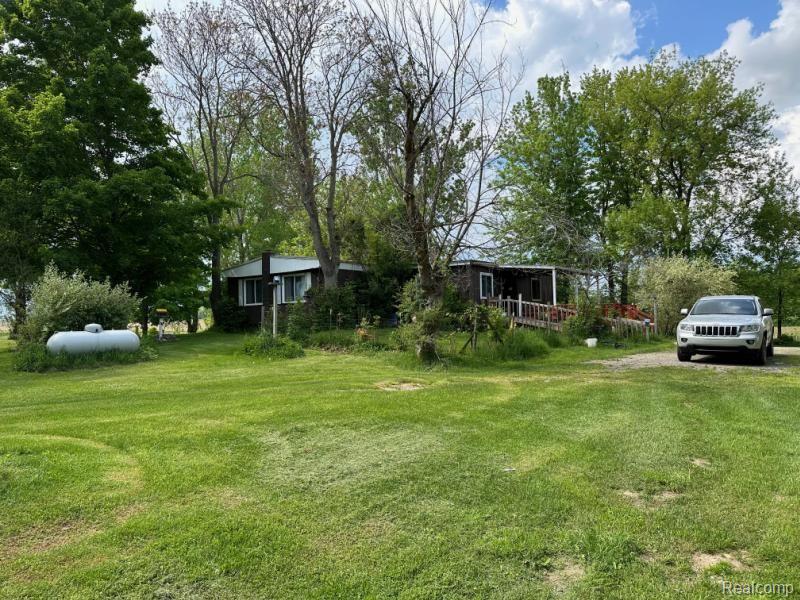 8451 Fostoria Rd, Fostoria, MI 48435 - photo 1