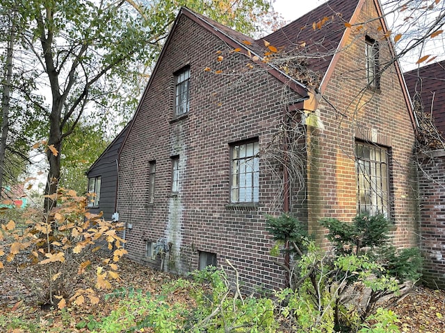 18404 Salem, Detroit, MI 48219 - view of side of home with brick siding