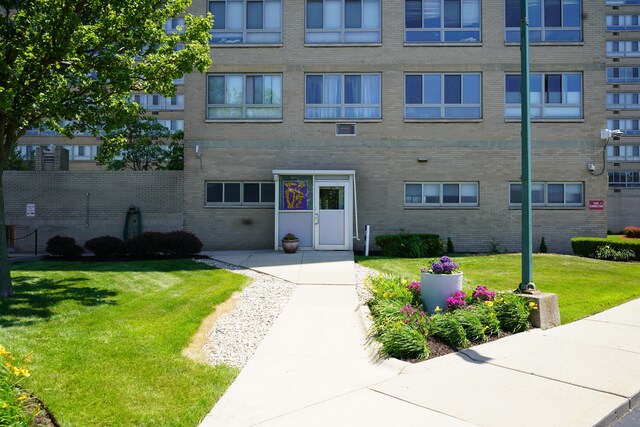 8900 E Jefferson Ave Unit 624, Detroit, MI 48214 - view of property