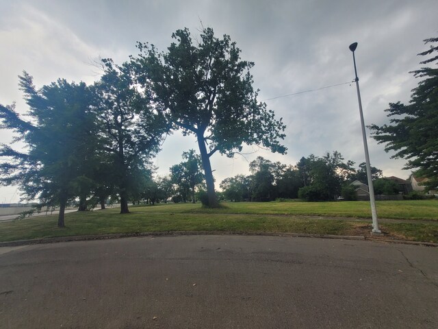 1231 24th St, Detroit, MI 48216