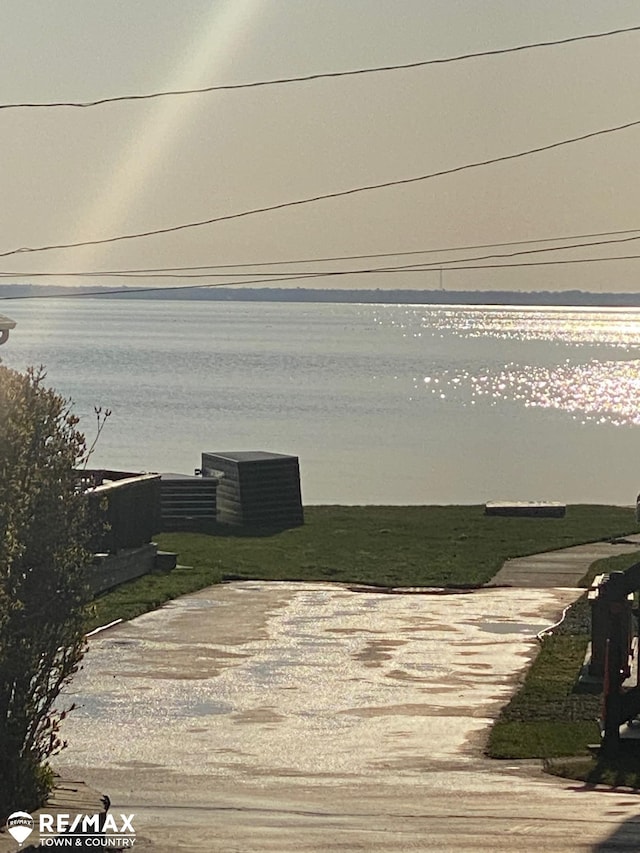 view of water feature