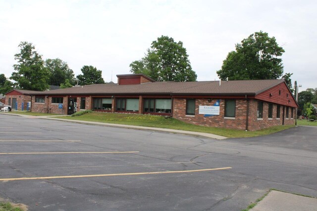 109 Fourth St, Kalkaska, MI 49646