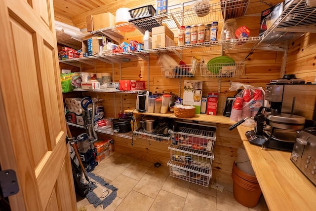 404 Barry Dr, Alger, MI 48610