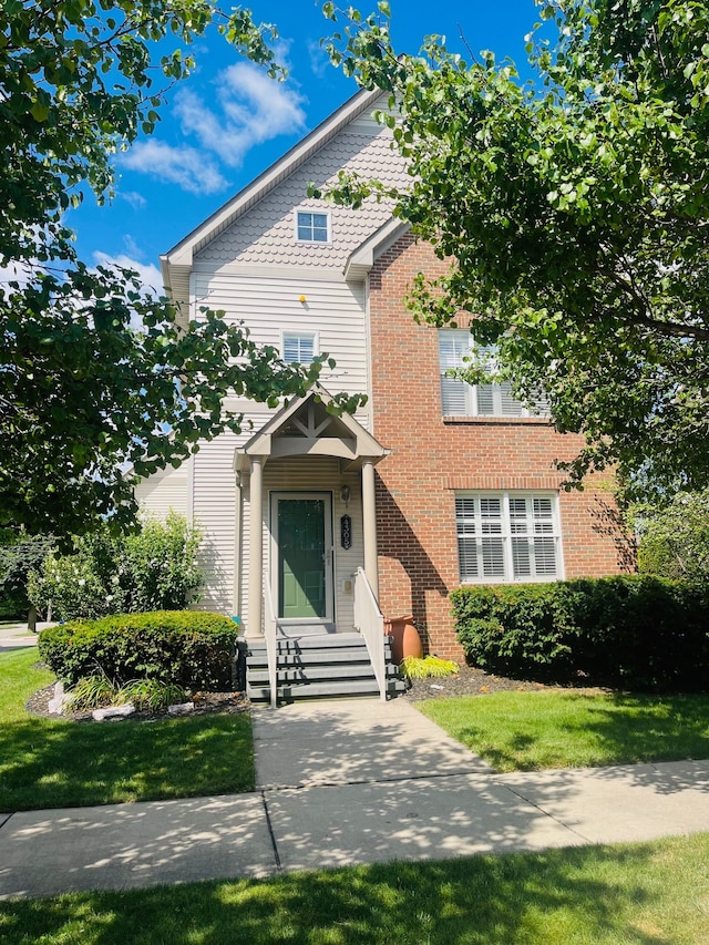 view of front of house