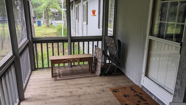 view of sunroom / solarium