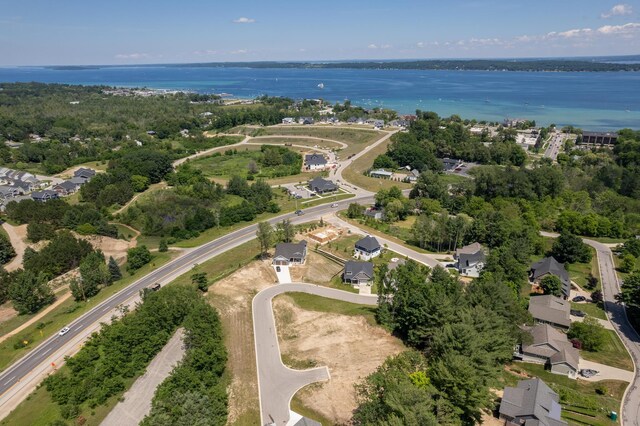 13960 S Winding Trl, Traverse City, MI 49686