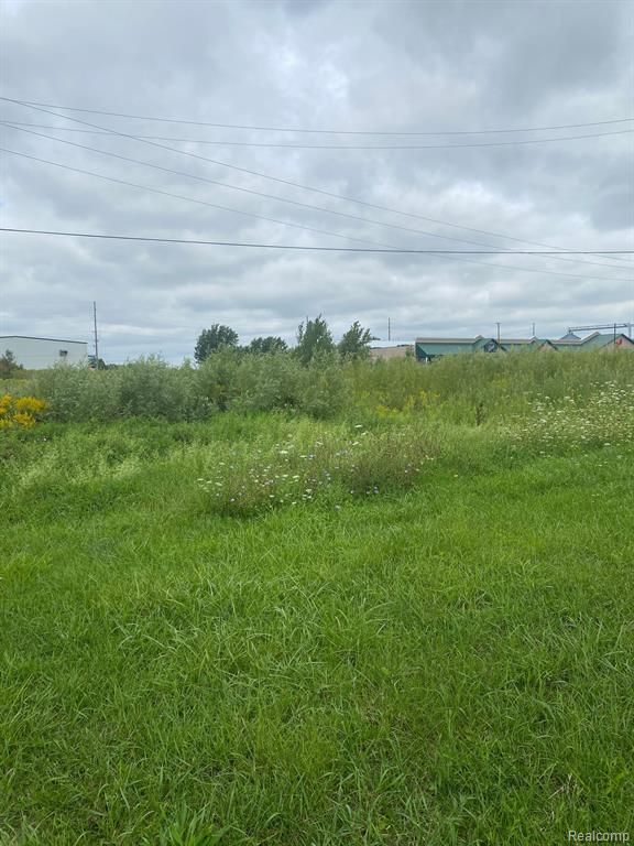 00 Main St, Marlette, MI 48453