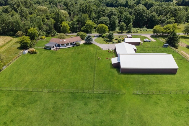 birds eye view of property featuring a rural view