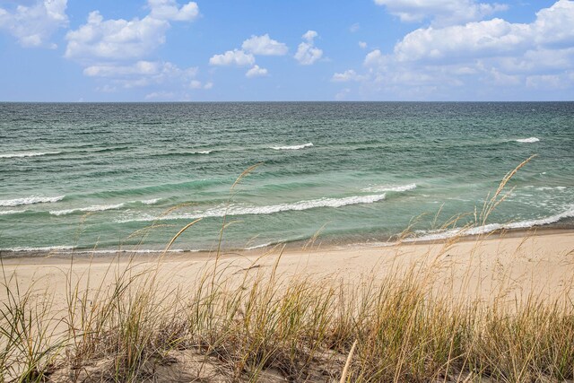 0 Sylvan Rd, Frankfort, MI 49635