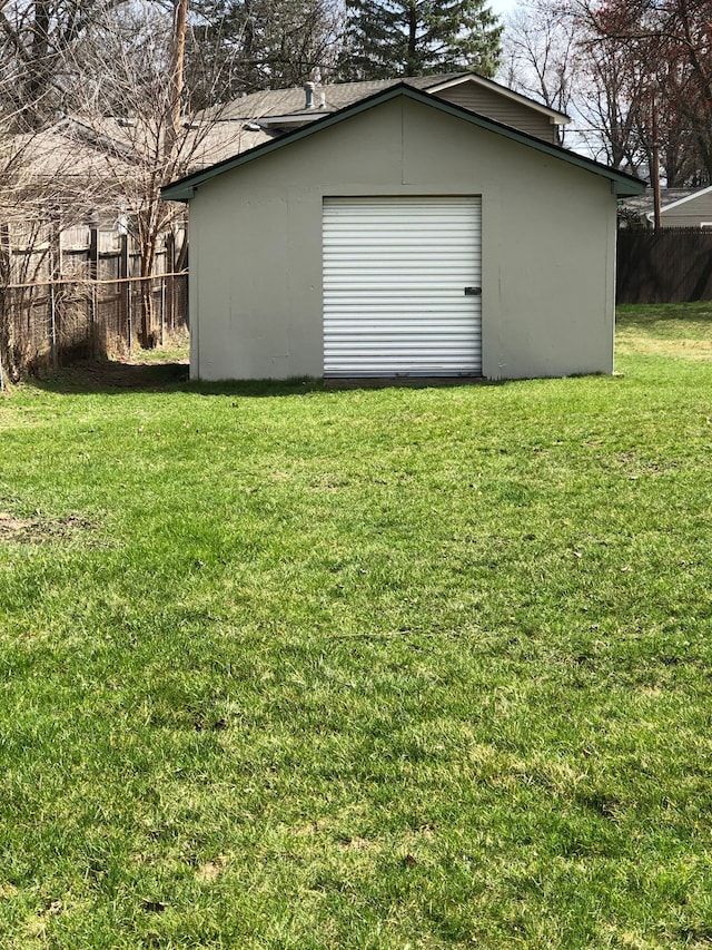 5510 Berkley Dr, Waterford, MI 48327 - view of outdoor structure featuring an outdoor structure