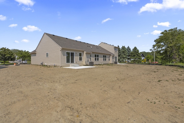 31433 Augusta Dr Unit 75, Romulus, MI 48174 - back of house