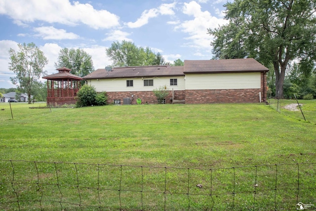 view of yard featuring a gazebo