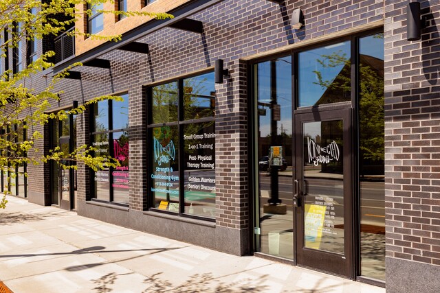 7320 E Lafayette St, Detroit, MI 48214