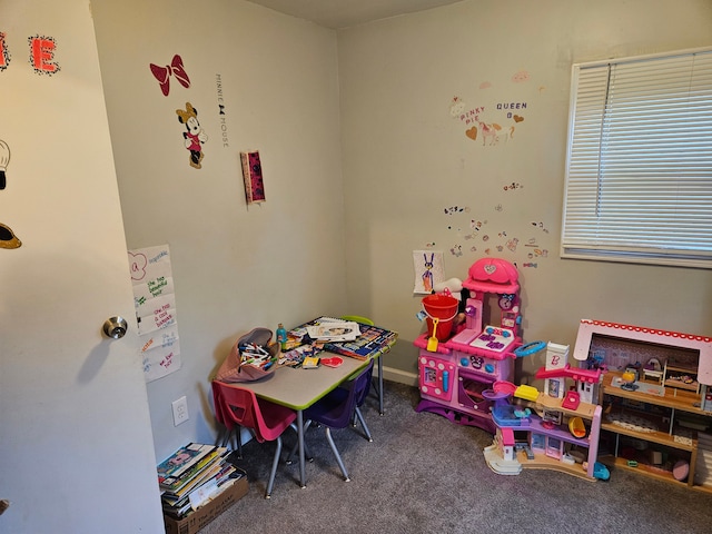 game room featuring carpet flooring