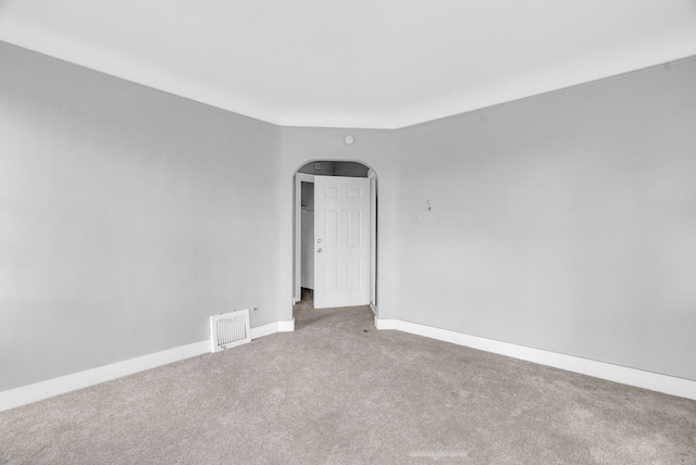 empty room with carpet