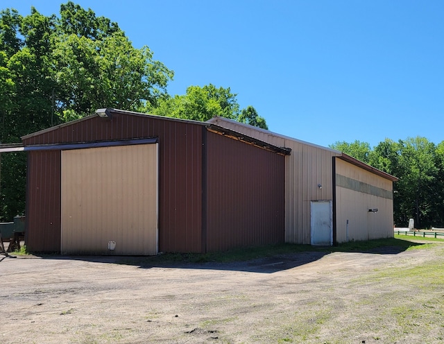 view of outdoor structure