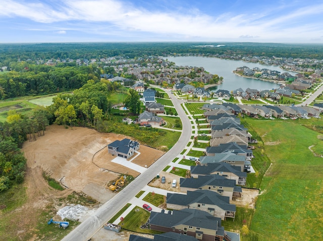 8239 Stoney Creek Dr, South Lyon, MI 48178