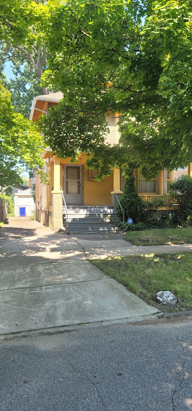 3238 Helen St, Detroit, MI 48207 - photo 1