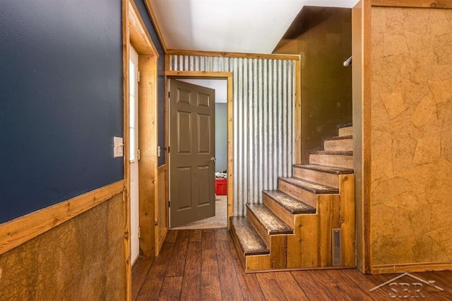 interior space with hardwood / wood-style floors