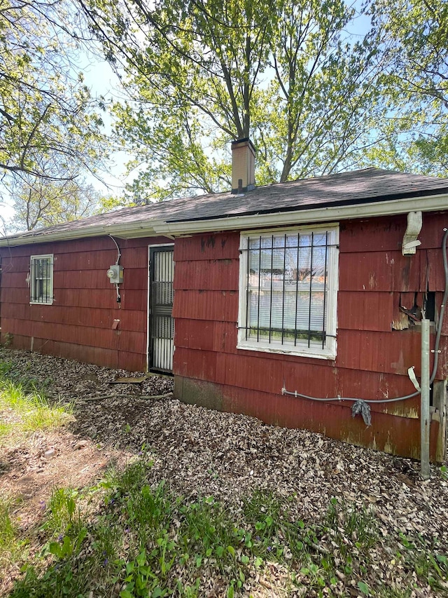 view of home's exterior