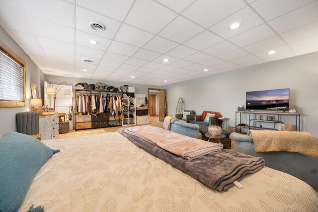 18564 200th, Tustin, MI 49688 - bedroom featuring a drop ceiling and recessed lighting