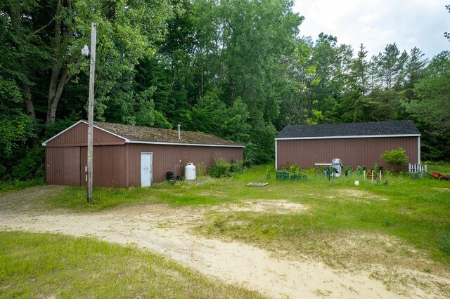 3749 Haines Rd, Attica, MI 48412