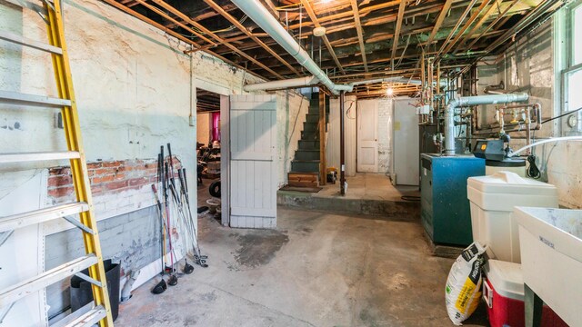 15 S Broad St, Hillsdale, MI 49242 - unfinished basement with stairs