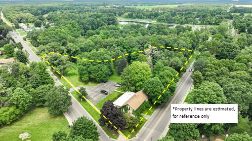 801 Portage Ave, Three Rivers, MI 49093 - aerial view of property's location with property boundaries highlighted