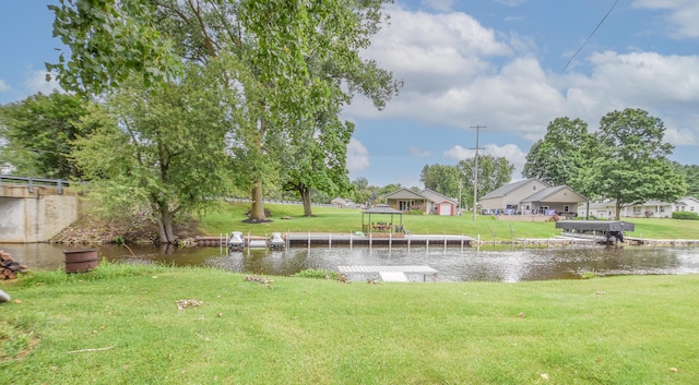 view of yard with a water view