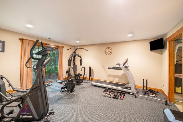 11245 Guyn Dr, Brighton, MI 48114 - workout area with recessed lighting and baseboards