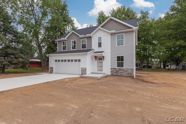 view of front facade featuring a garage