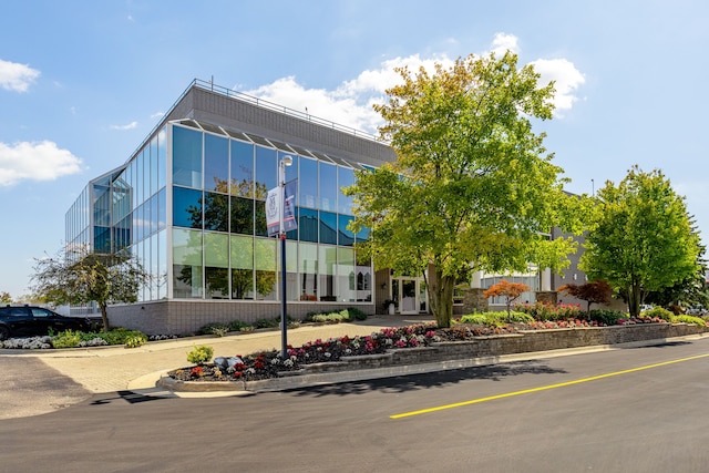 view of building exterior