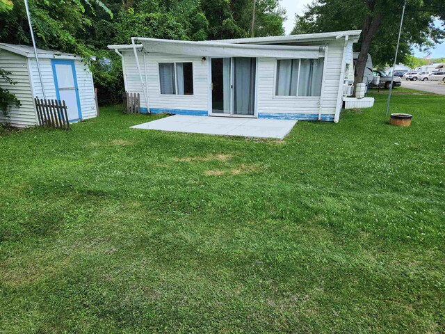 Listing photo 3 for 831 S Main St, Au Gres MI 48703