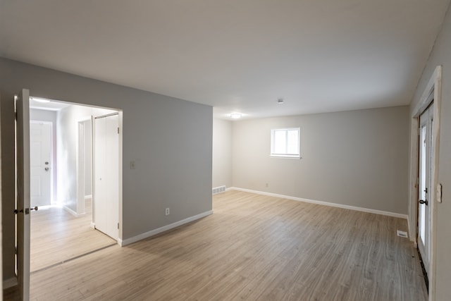 empty room featuring light hardwood / wood-style flooring