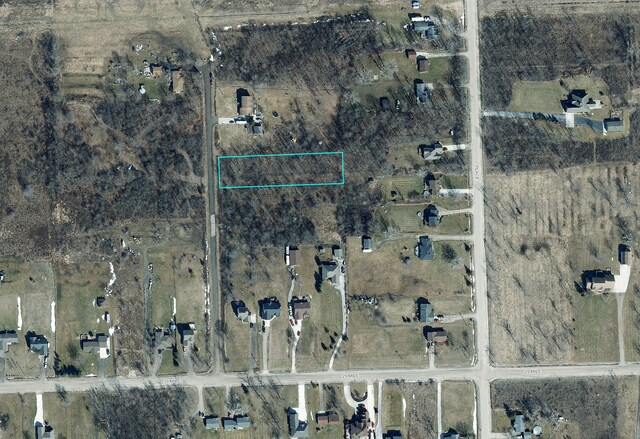VL Victoria, Lenox, MI 48050