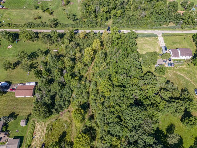 VL Victoria, Lenox, MI 48050