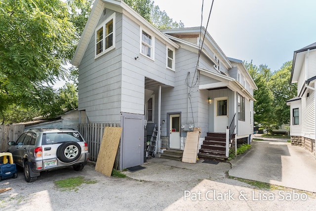 view of front of home